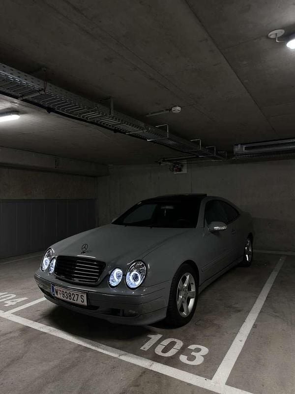 Gebraucht Mercedes CLK320 Avantgarde 218 PS (160 kW) 2001 Coupé