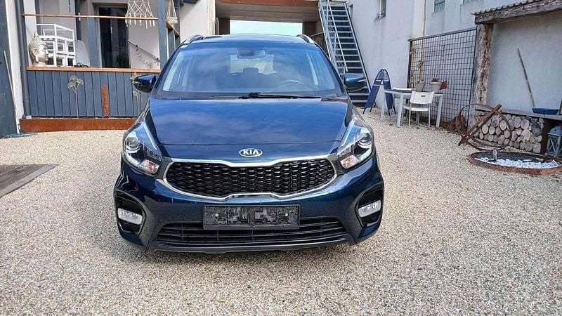 Gebraucht Kia Carens Gold 141 PS (103 kW) 2017 Blau Van / Kleinbus