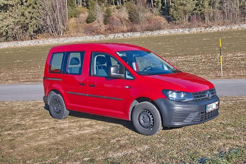 Rot Gebraucht 2016 VW Caddy Family Van / Kleinbus | € 10.500 (Guter Preis) - Bild 1/4