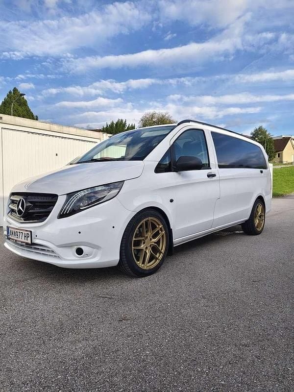 Gebraucht Mercedes Vito 163 PS (119 kW) 2017 Van