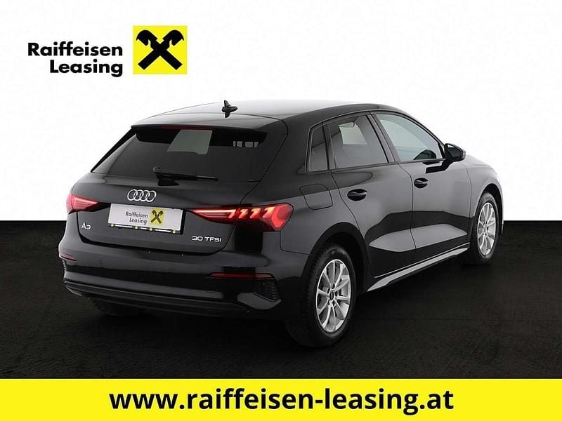 Gebraucht Audi A3 Design 110 PS (80 kW) 2022 Schwarz Limousine