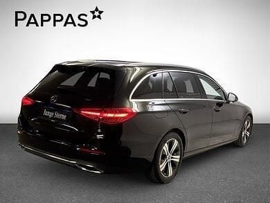 Gebraucht Mercedes C200 163 PS (119 kW) 2023 Unilack schwarz uni Kombi