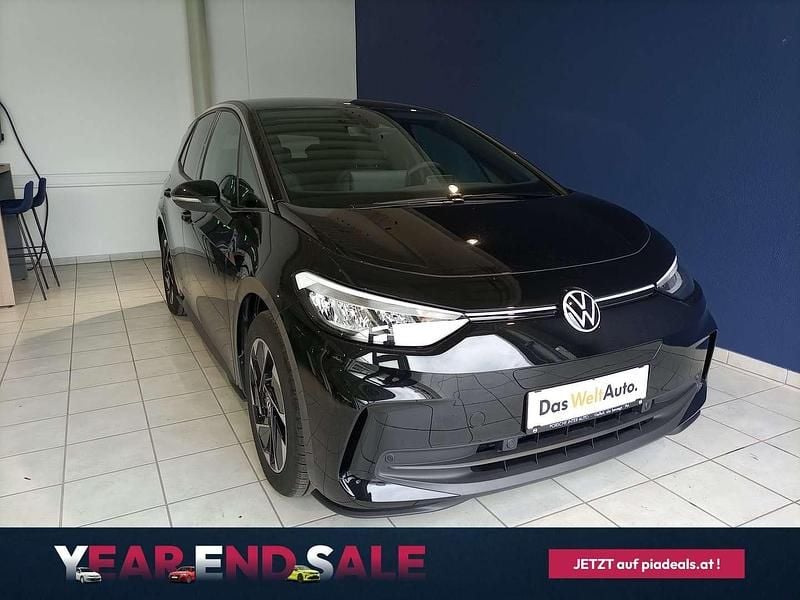 Gebraucht VW ID.3 Pure 125 kW (170 PS) 2025 Schwarz  metallic Kleinwagen