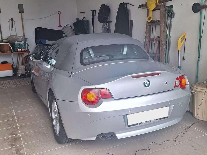 Gebraucht BMW Z4 192 PS (141 kW) 2003 Silber Cabrio