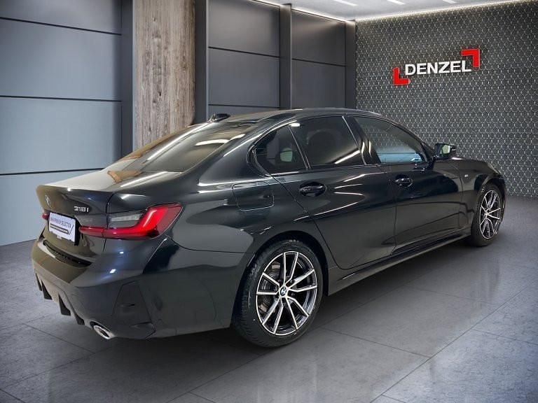 Gebraucht BMW 318 Efficient Dynamics 156 PS (114 kW) 2026 Saphirschwarz metall Limousine