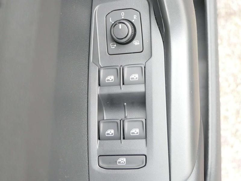 Neu VW T-Cross 95 PS (69 kW) 2025 Schwarz  metallicperleffektno SUV