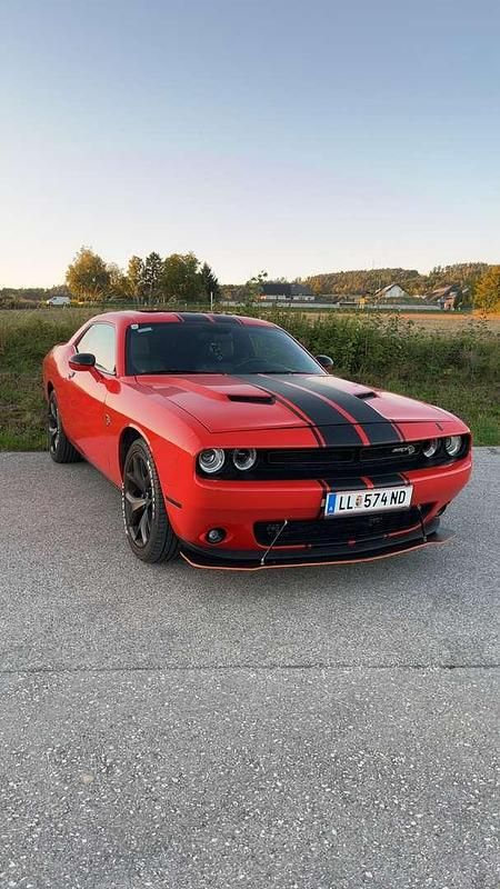 Gebraucht Dodge Challenger SXT 309 PS (227 kW) 2016 Coupé