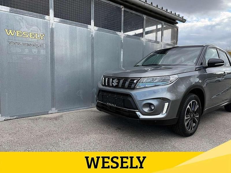 Grau Gebraucht 2022 Suzuki Vitara GL SUV | € 19.990 (Fairer Preis) - Bild 1/4