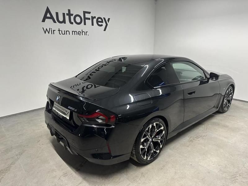 Gebraucht BMW 220 Shadowline 190 PS (139 kW) 2025 Schwarz Coupé