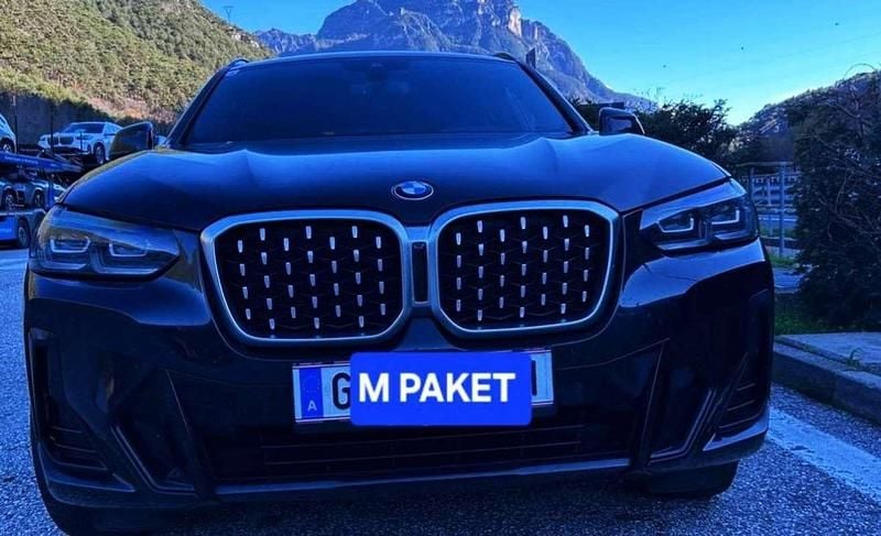 Schwarz Gebraucht 2021 BMW X4 M Sport SUV | € 37.300 (Superpreis) - Bild 1/4