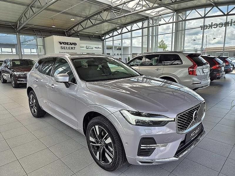 Gebraucht Volvo XC60 252 PS (185 kW) 2025 Silber SUV