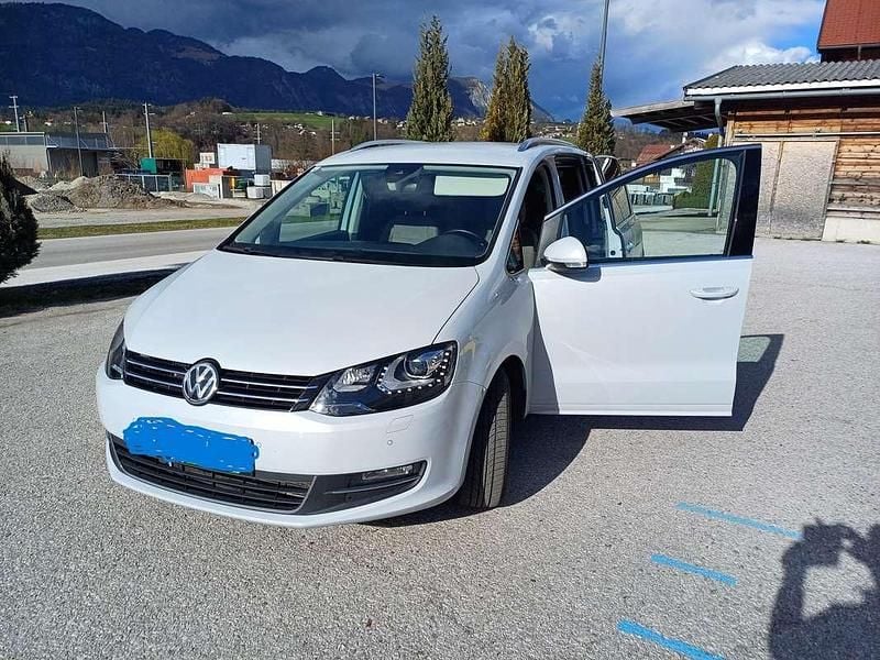 Grau Gebraucht 2018 VW Sharan Van / Kleinbus | € 20.500 (Fairer Preis) - Bild 1/4