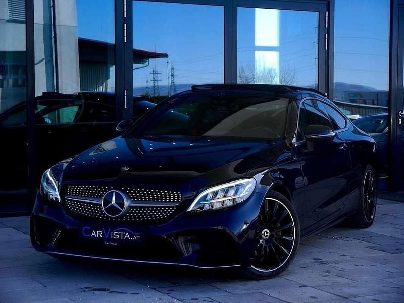 Gebraucht Mercedes C220 AMG 194 PS (142 kW) 2021 Blau Coupé