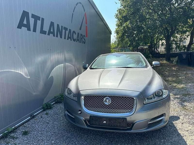 Gebraucht Jaguar XJ Premium Luxury 340 PS (250 kW) 2013 Grau Limousine