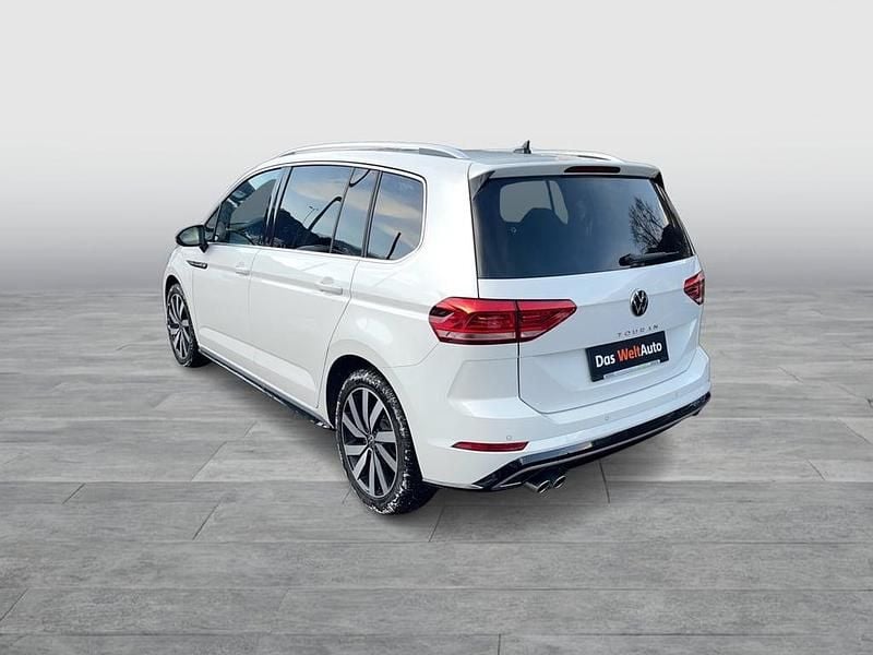 Gebraucht VW Touran R-line 150 PS (110 kW) 2025 Weiss  metallicperleffekt Van / Kleinbus