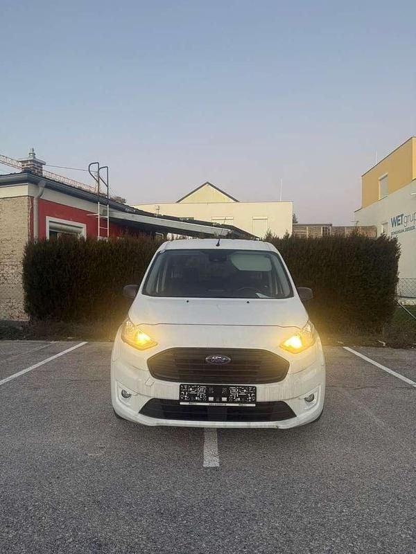 Gebraucht Ford Tourneo Trend 101 PS (74 kW) 2021 Kombi