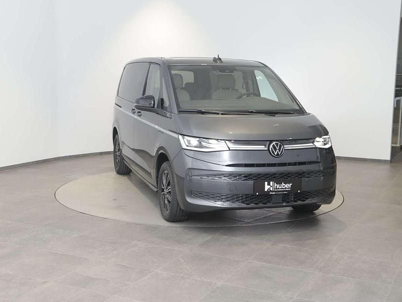 Gebraucht VW Multivan Style 245 PS (180 kW) 2025 Grau Van