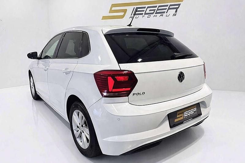 Gebraucht VW Polo Comfortline 95 PS (69 kW) 2019 Weiß Kleinwagen
