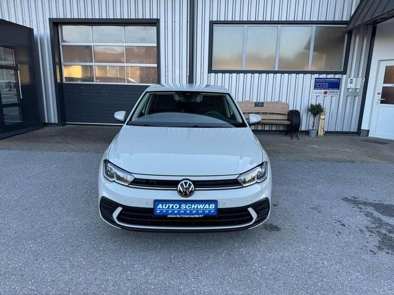 Gebraucht VW Polo 94 PS (69 kW) 2022 Grau Kleinwagen