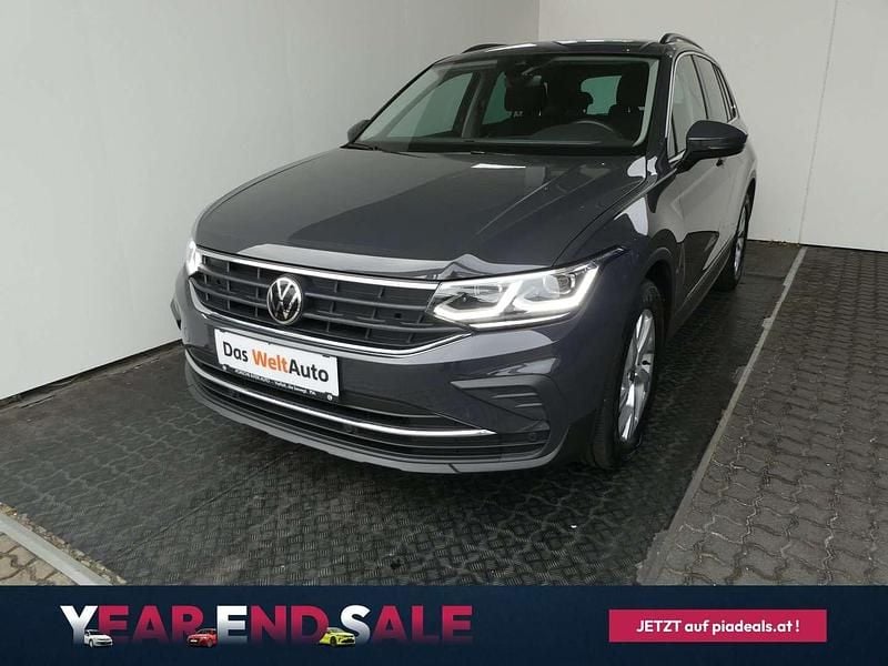 Grau Gebraucht 2022 VW Tiguan Life SUV | € 27.990 (Fairer Preis) - Bild 1/4