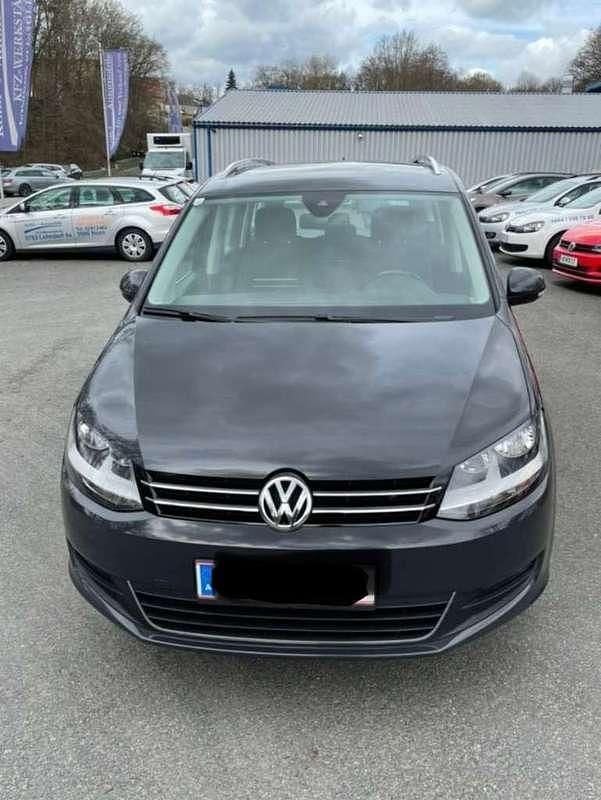 Grau Gebraucht 2015 VW Sharan Van / Kleinbus | € 11.800 (Superpreis) - Bild 1/4