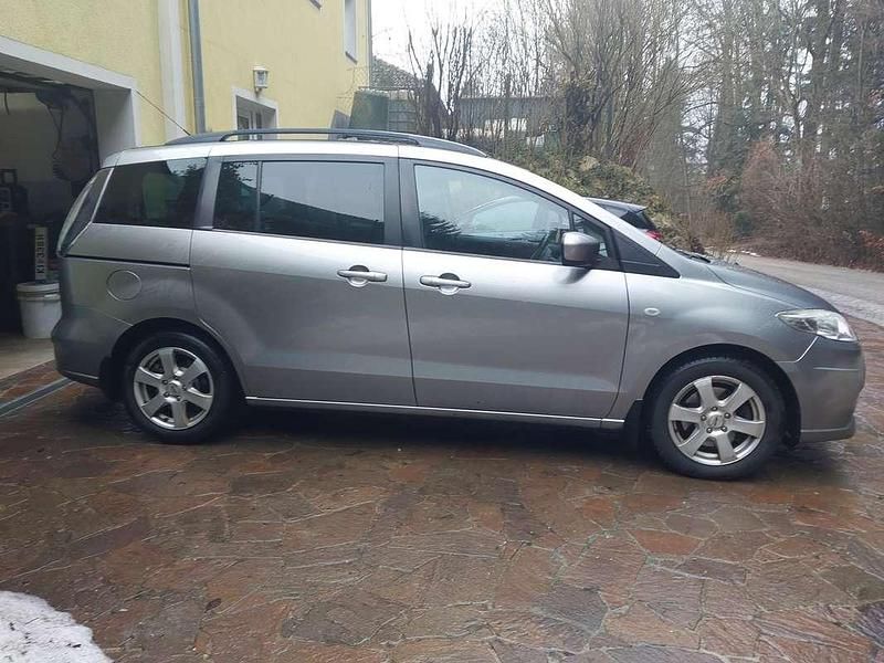 Gebraucht Mazda 5 110 PS (80 kW) 2010 Silber Van / Kleinbus