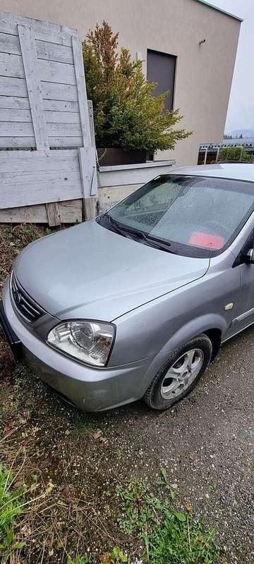 Gebraucht 2006 Kia Carens Active Van / Kleinbus | € 500 - Bild 1/3