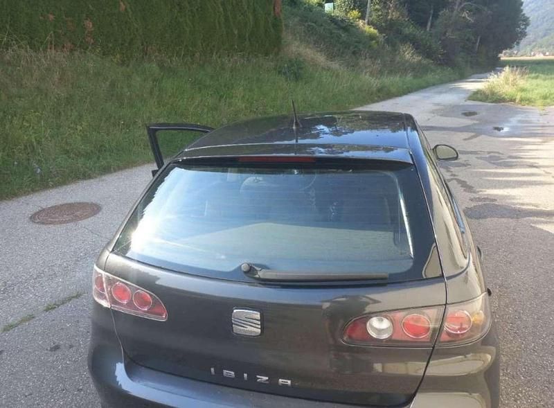 Gebraucht Seat Ibiza Reference 69 PS (50 kW) 2009 Limousine