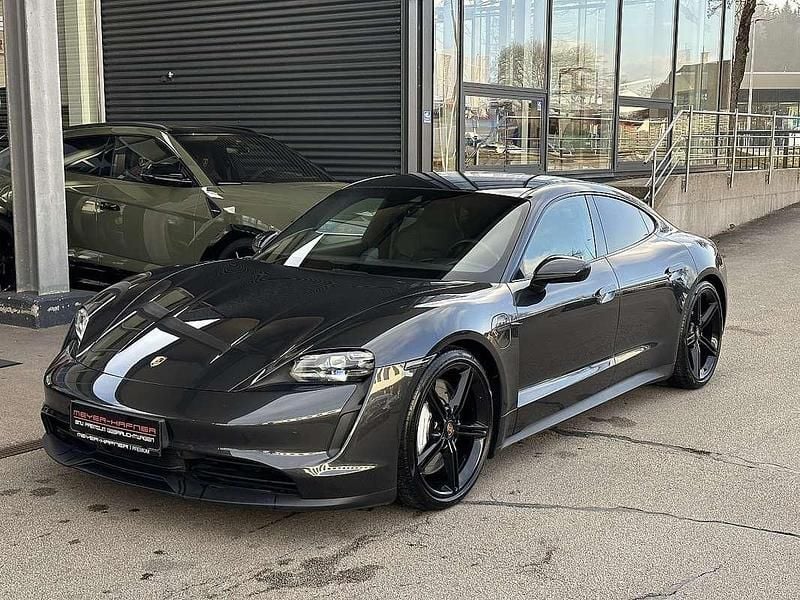 Grau Gebraucht 2021 Porsche Taycan 4S Performance Package Limousine | € 66.990 (Fairer Preis) - Bild 1/4