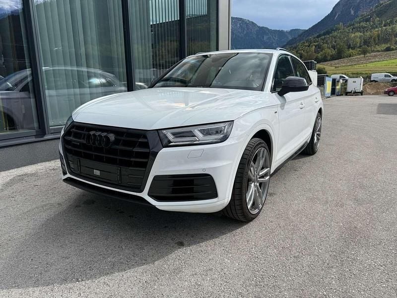 Weiß Gebraucht 2018 Audi Q5 Sport SUV | € 31.900 (Fairer Preis) - Bild 1/4