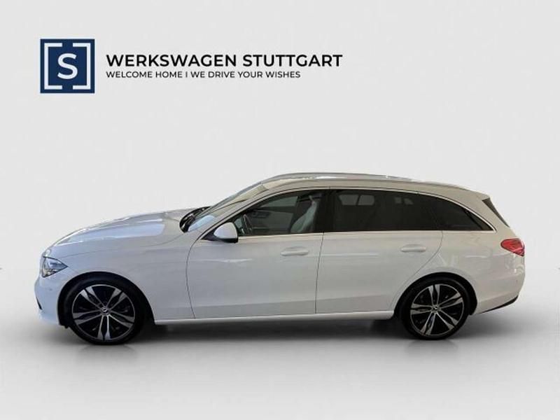 Gebraucht Mercedes C180 Avantgarde 170 PS (125 kW) 2024 Weiß Kombi
