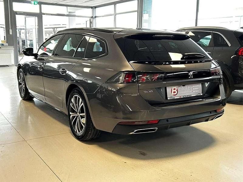 Gebraucht Peugeot 508 SW Allure 131 PS (96 kW) 2023 Grau Kombi