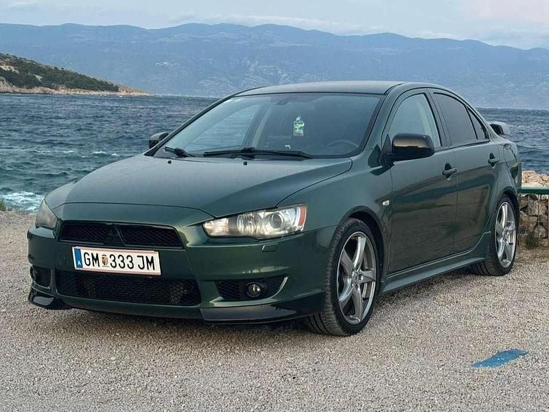 Gebraucht Mitsubishi Lancer Instyle 140 PS (102 kW) 2008 Grün Limousine