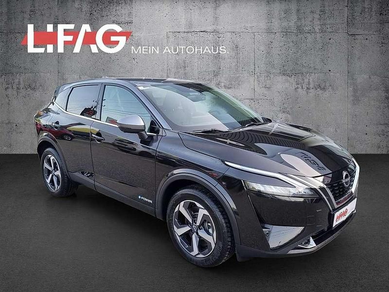 Schwarz Gebraucht 2024 Nissan Qashqai N-Connecta SUV | € 32.990 (Teuer) - Bild 1/3