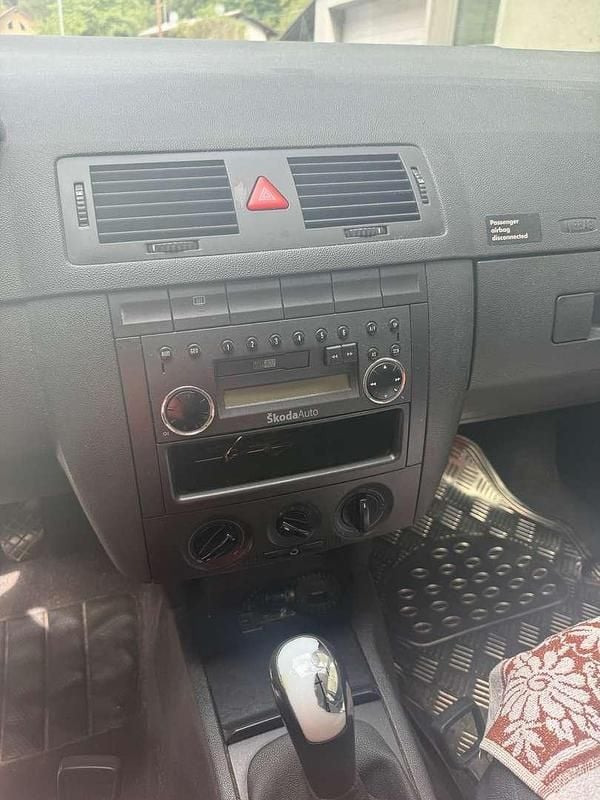 Gebraucht Skoda Fabia Classic 64 PS (47 kW) 2002 Blau Kleinwagen