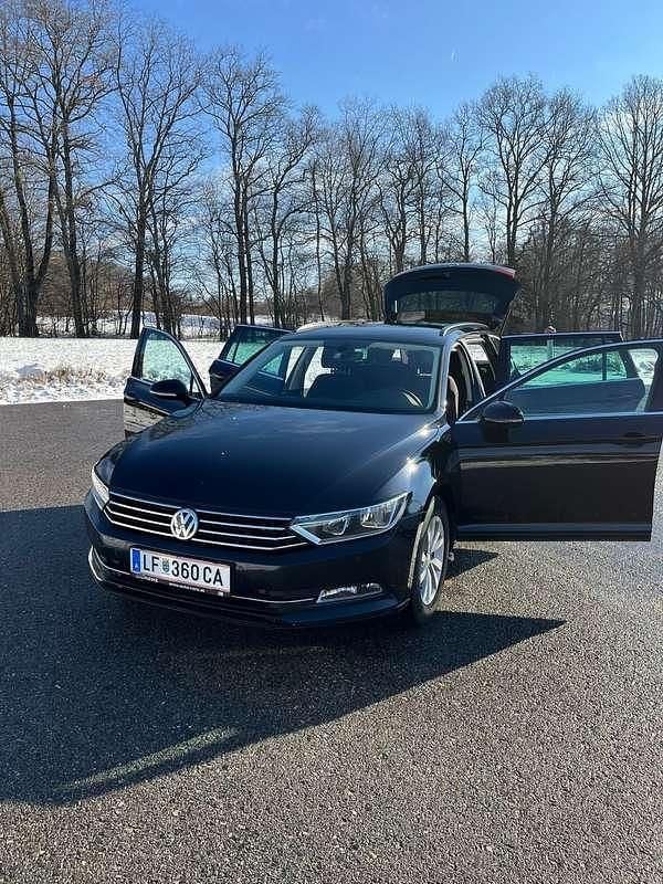Schwarz Gebraucht 2017 VW Passat Comfortline Kombi | € 15.990 (Fairer Preis) - Bild 1/4