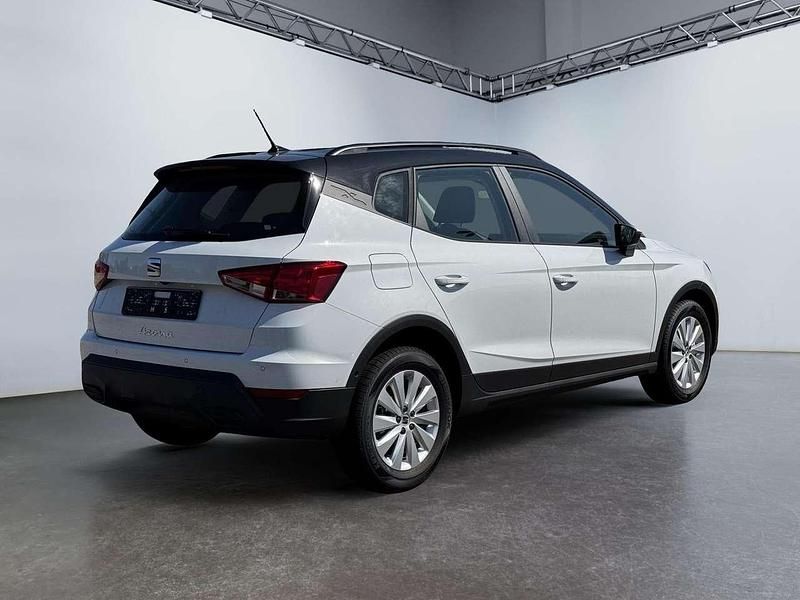 Neu Seat Arona Style 116 PS (85 kW) 2025 Weiß SUV