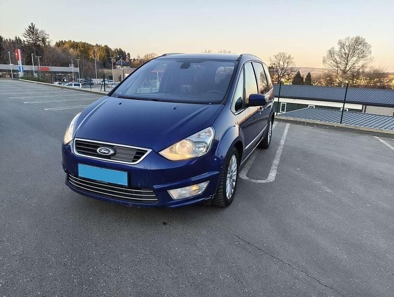 Gebraucht Ford Galaxy Titanium 140 PS (102 kW) 2014 Blau Van / Kleinbus