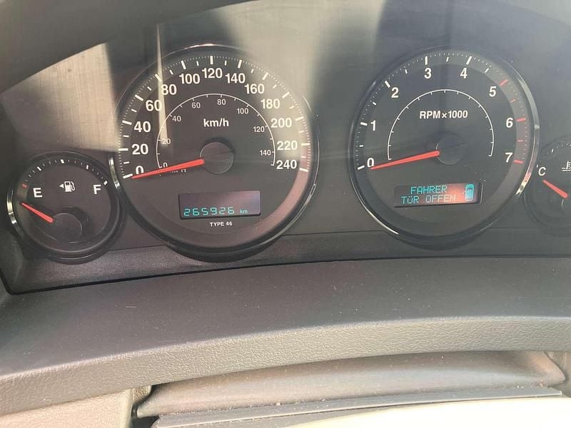 Gebraucht Jeep Grand Cherokee Laredo 218 PS (160 kW) 2006 SUV