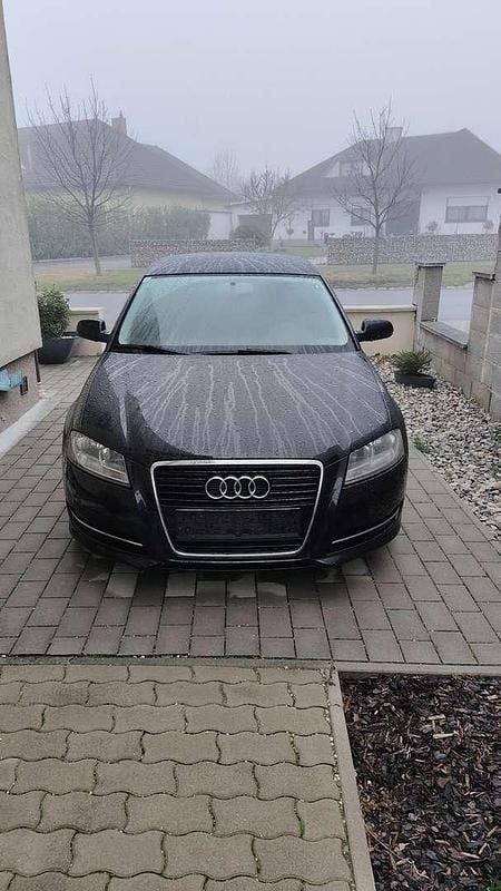 Gebraucht 2010 Audi A3 Ambiente Limousine | € 9.500 - Bild 1/4