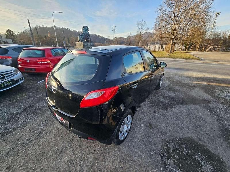 Gebraucht Mazda 2 75 PS (55 kW) 2008 Schwarz Kleinwagen