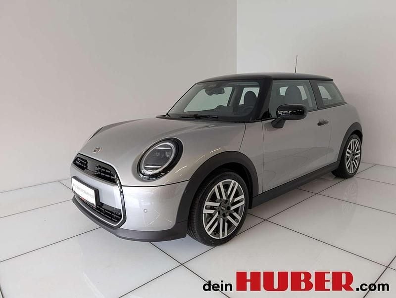 Silber Gebraucht 2025 Mini Cooper Kleinwagen | € 34.990 (Teuer) - Bild 1/4