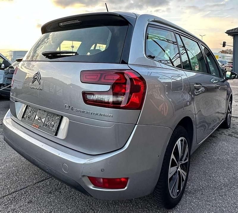 Gebraucht Citroën C4 SpaceTourer Feel 131 PS (96 kW) 2019 Grau Van / Kleinbus