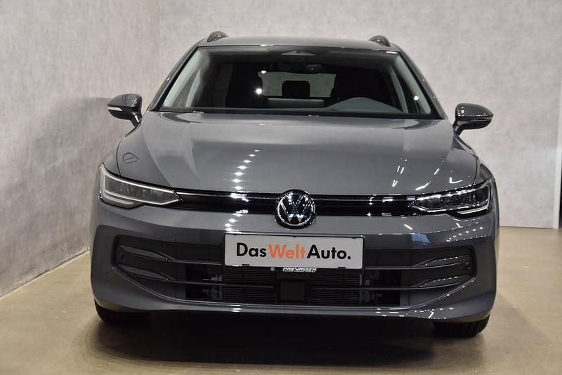 Neu VW Golf VIII Business 115 PS (84 kW) 2026 Mittelgrau  metallic Kombi