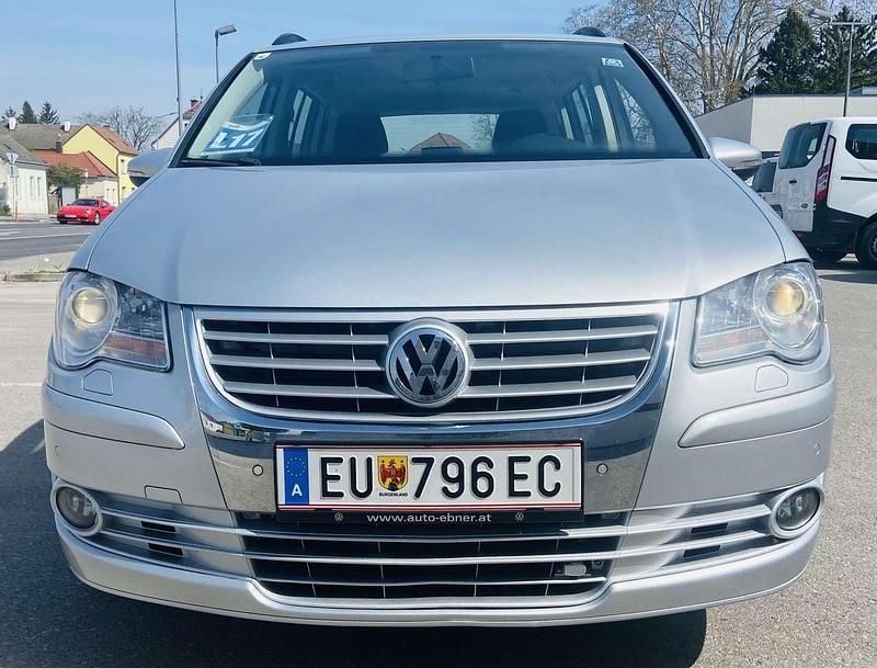 Gebraucht 2010 VW Touran Conceptline Van / Kleinbus | € 5.900 (Guter Preis) - Bild 1/4