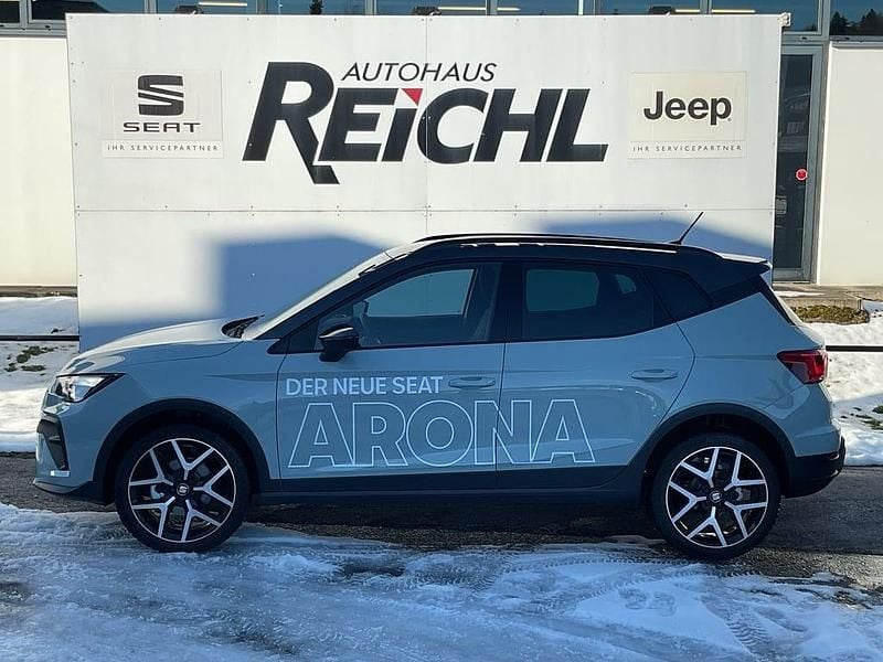 Gebraucht Seat Arona Style 115 PS (84 kW) 2026 Hellgrau  metallic SUV