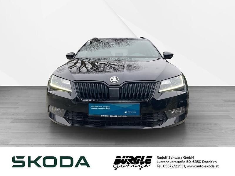 Gebraucht Skoda Superb SportLine 190 PS (139 kW) 2019 Schwarz  metallicperleffektno Kombi