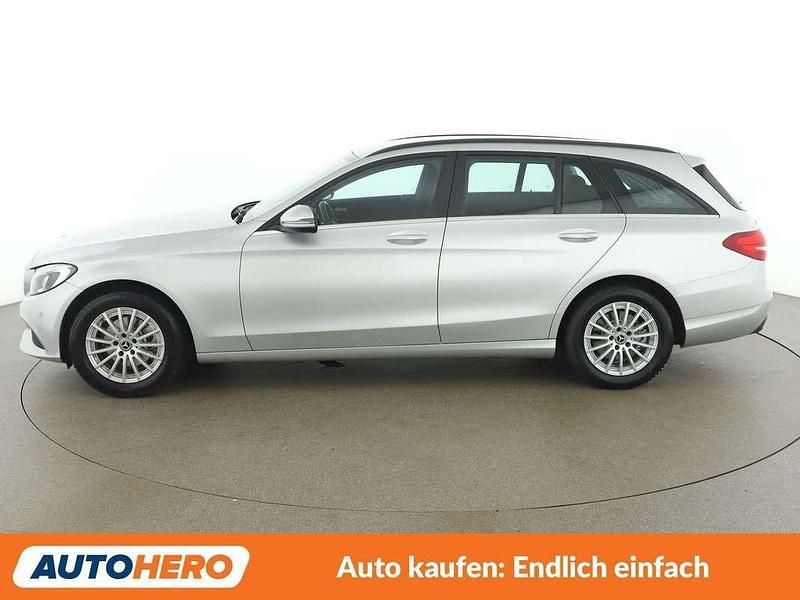 Gebraucht Mercedes C180 116 PS (85 kW) 2018 Grau Kombi