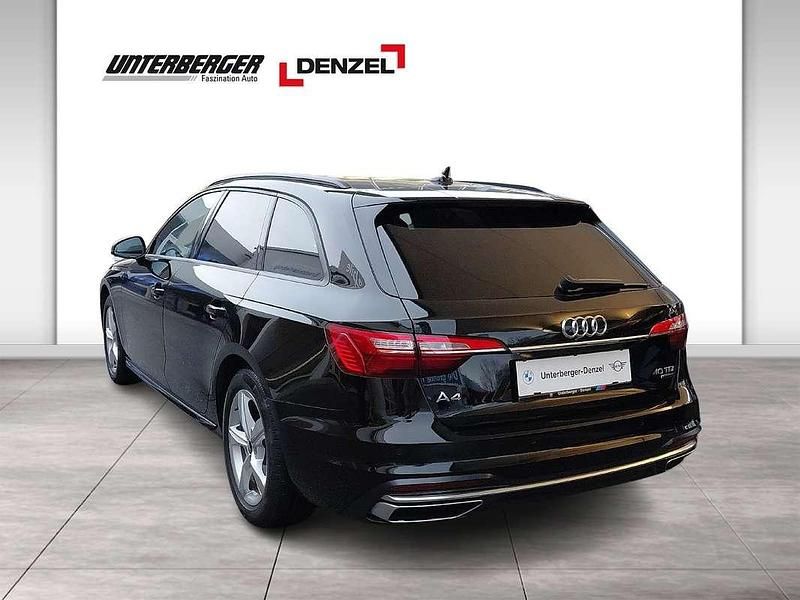 Gebraucht Audi A4 Advanced 204 PS (150 kW) 2021 Schwarz Kombi