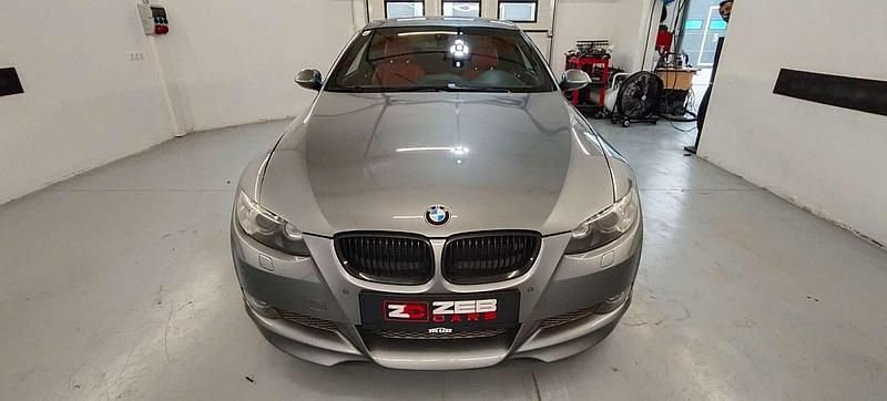 Gebraucht BMW 335 Comfort Edition 306 PS (225 kW) 2009 Silber Coupé